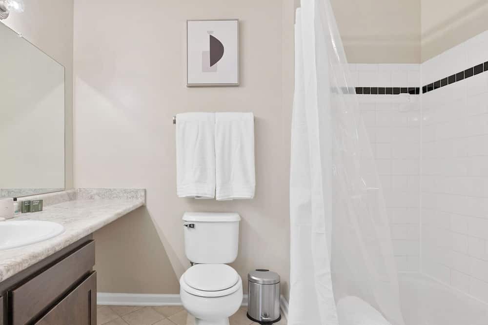 Photo of Bathroom in Jamestown