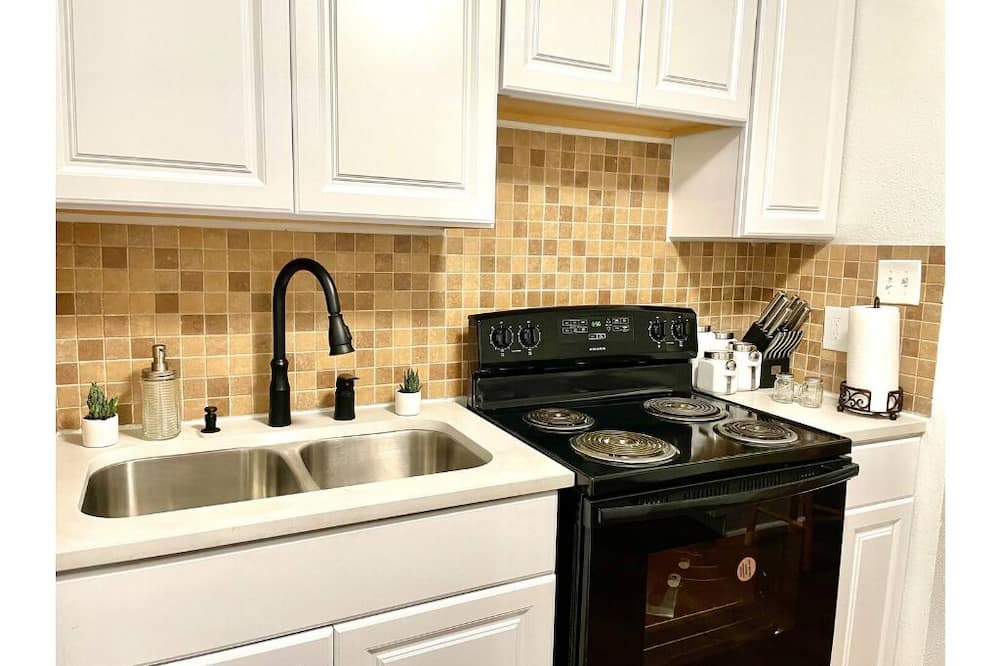 Photo of Kitchen in Hickory