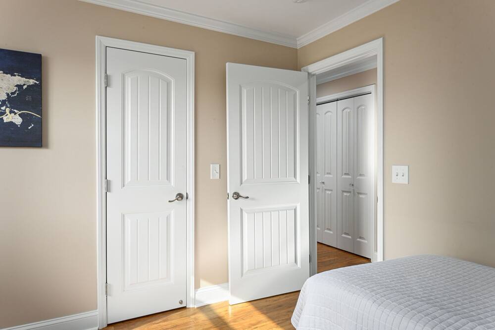 Photo of Bedroom in Southmont
