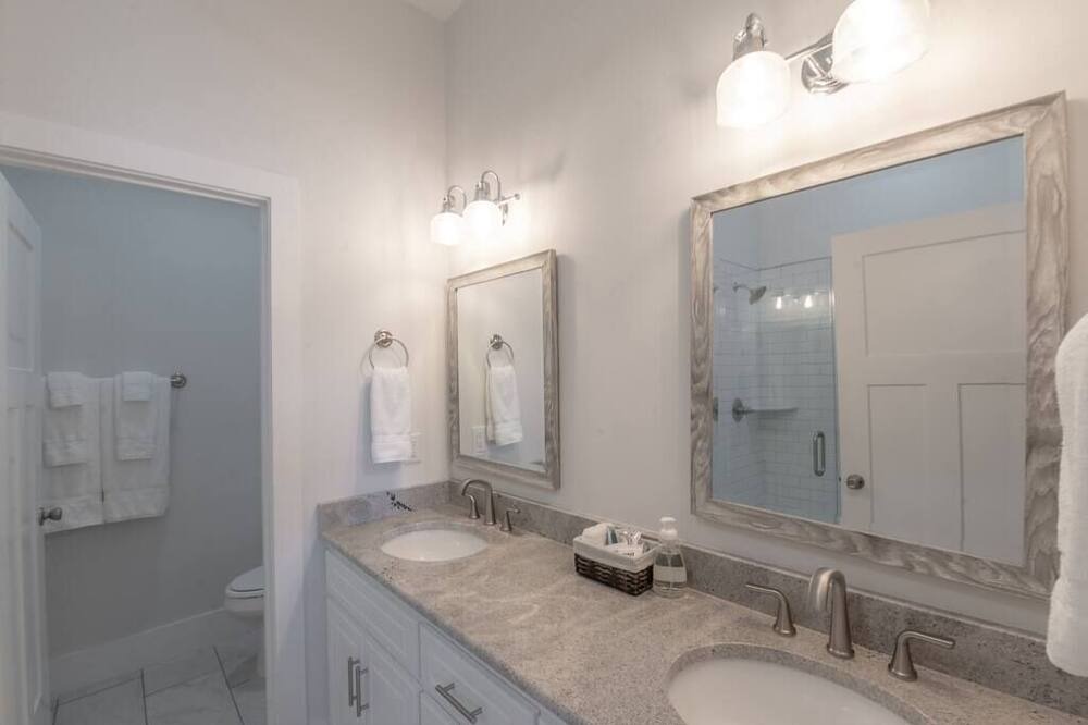 Photo of Bathroom in Rocky Mount