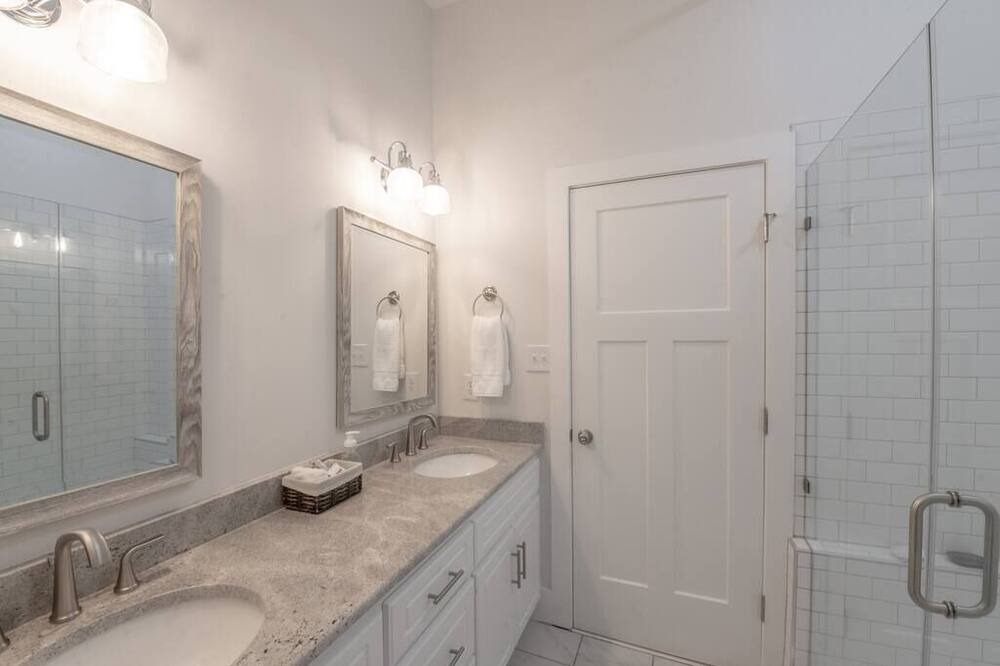 Photo of Bathroom in Rocky Mount