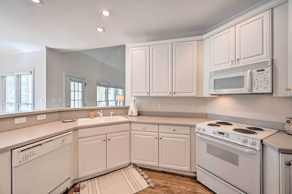 Photo of Kitchen in New London