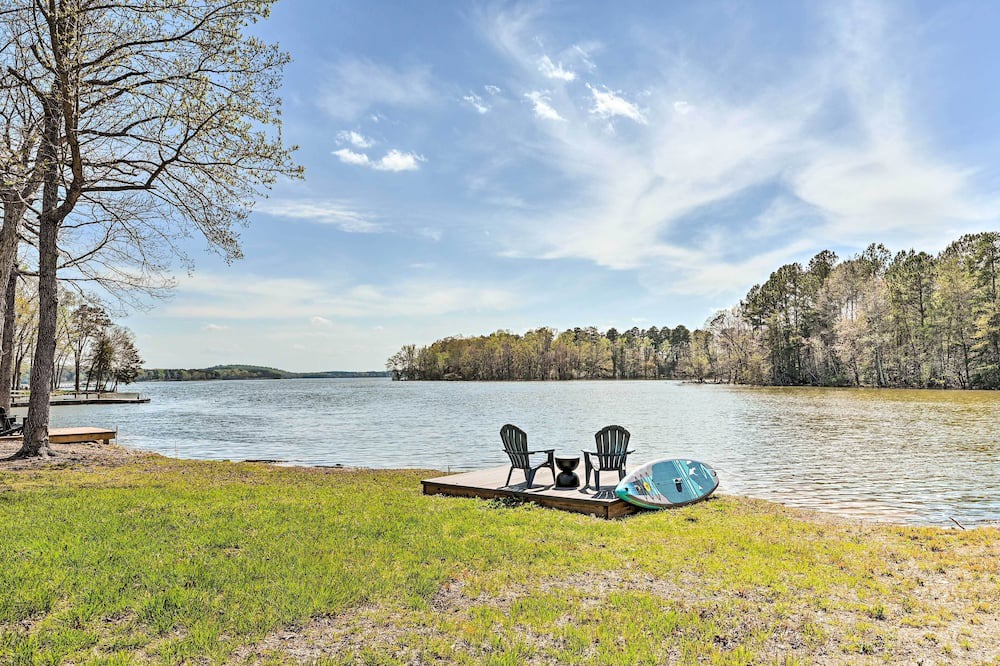 Photo of Outdoor in New London