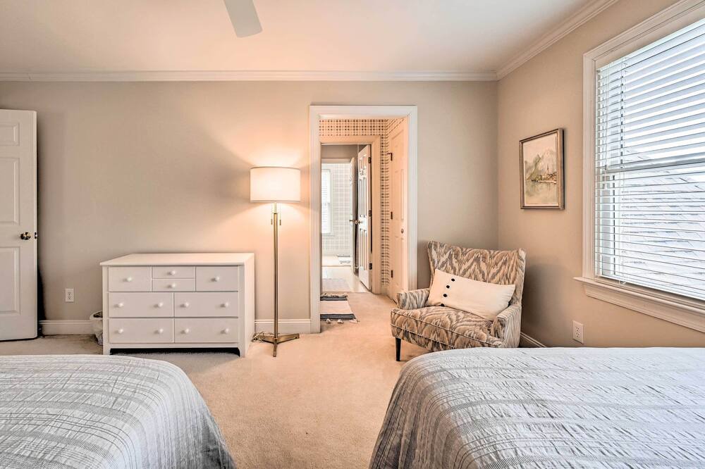 Photo of Bedroom in New London