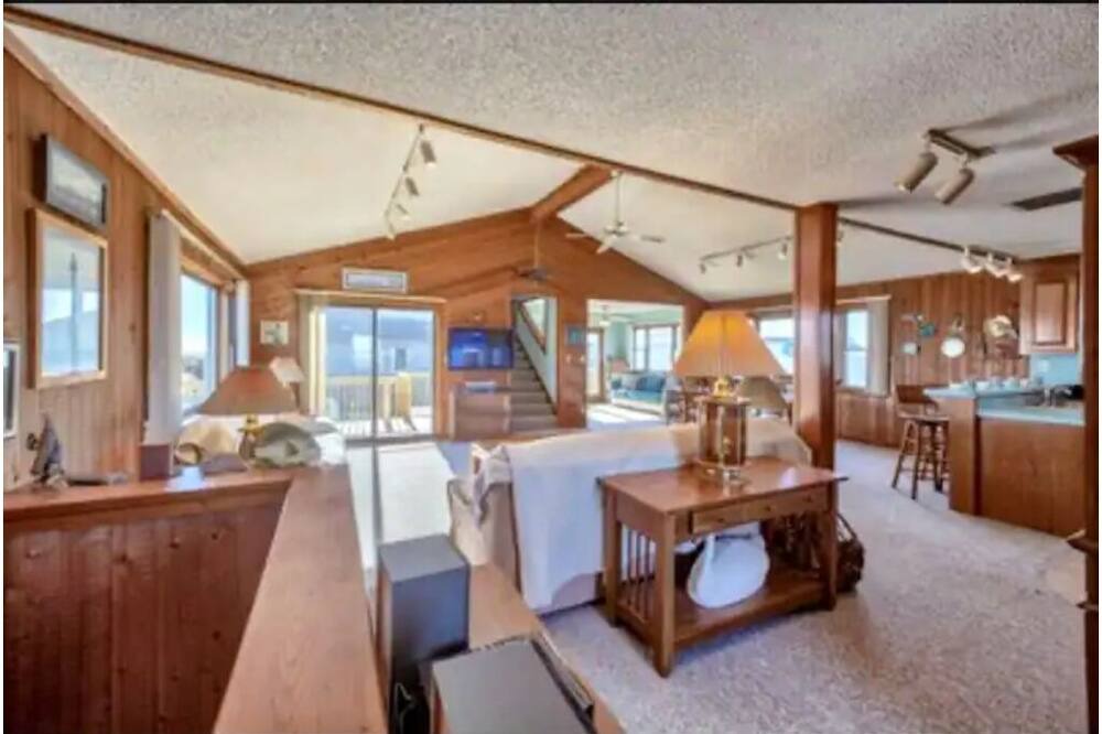 Photo of Bedroom in Hatteras