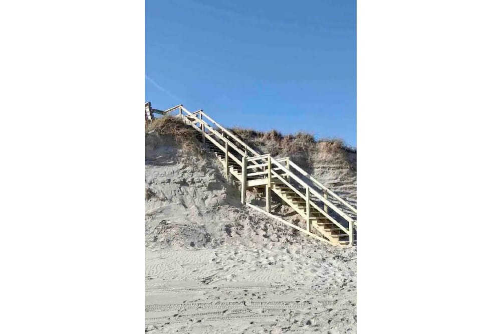 Photo of Others in Hatteras