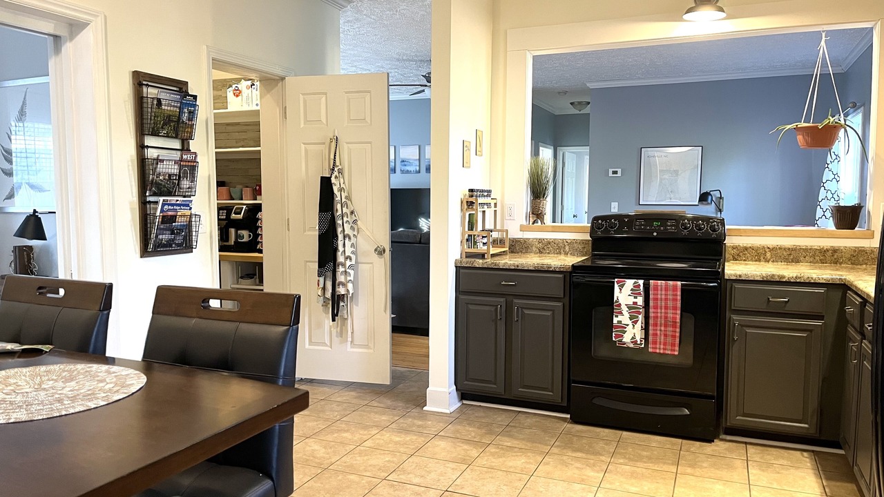 Photo of Kitchen in Skyland