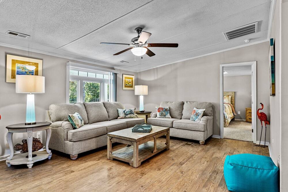 Photo of Livingroom in Harkers Island