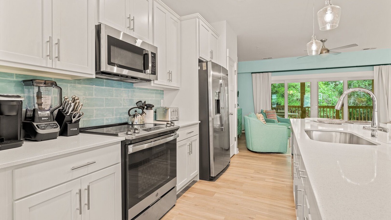 Photo of Kitchen in Bermuda Bay
