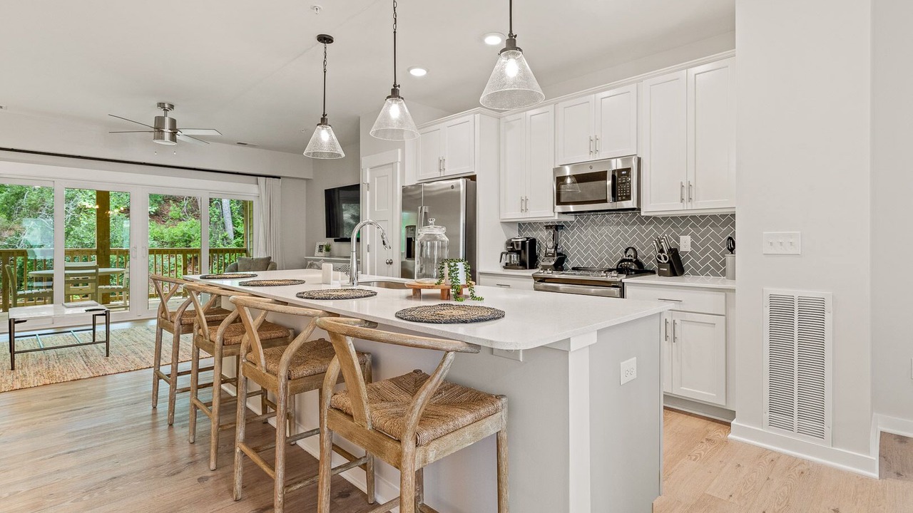 Photo of Kitchen in Bermuda Bay