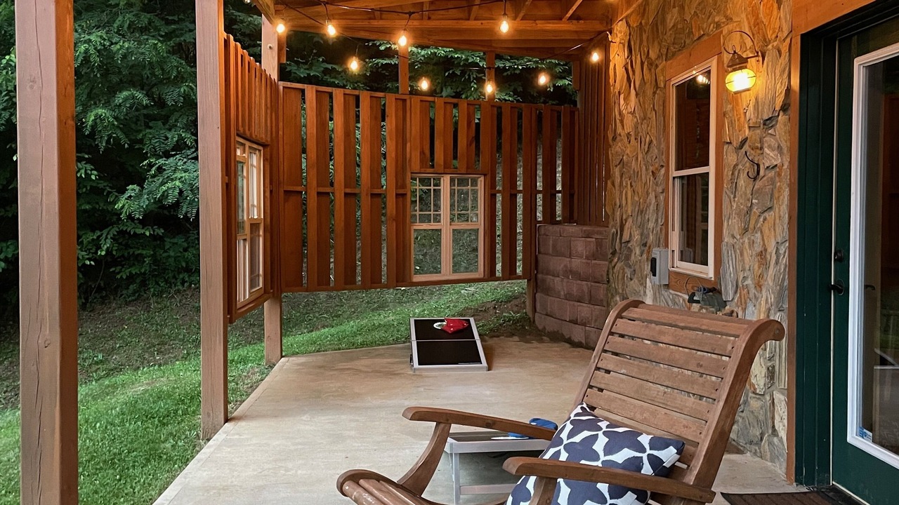 Photo of Outdoor in Grassy Creek