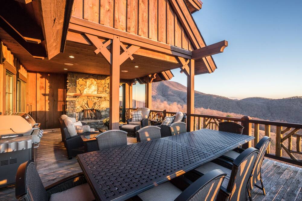 Photo of Outdoor in Zionville