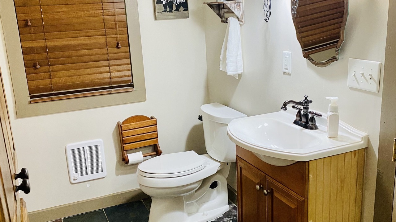 Photo of Bathroom in Randleman