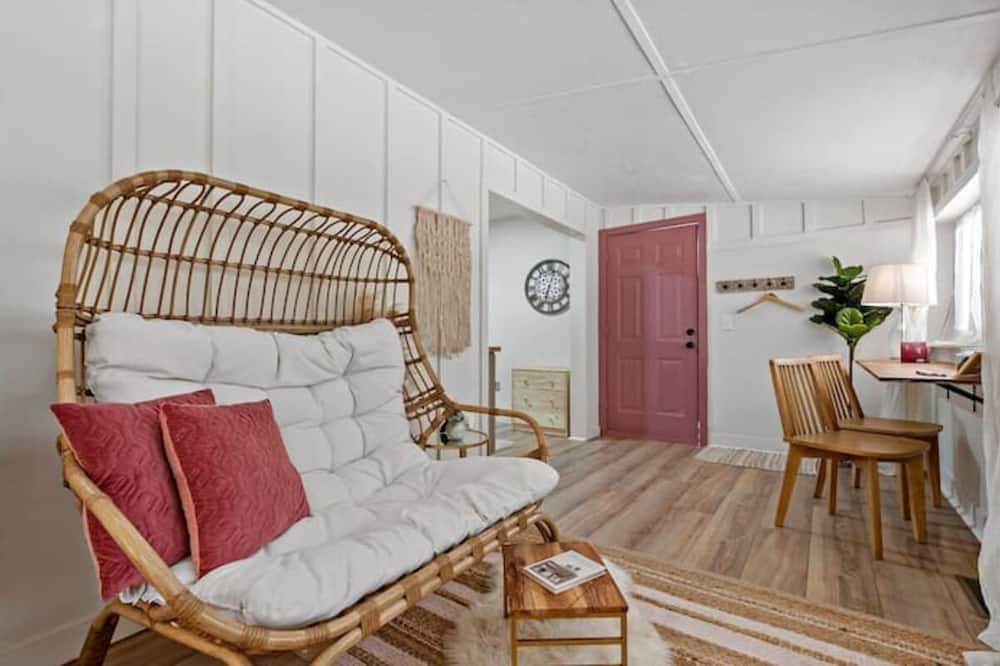 Photo of Livingroom in Vein Mountain