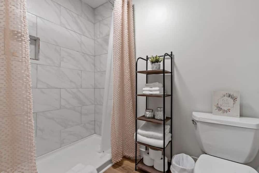 Photo of Bathroom in Vein Mountain