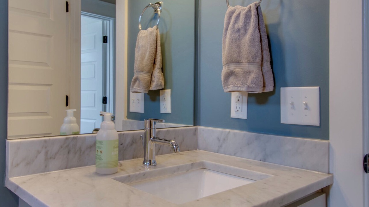 Photo of Bathroom in Hope Gardens
