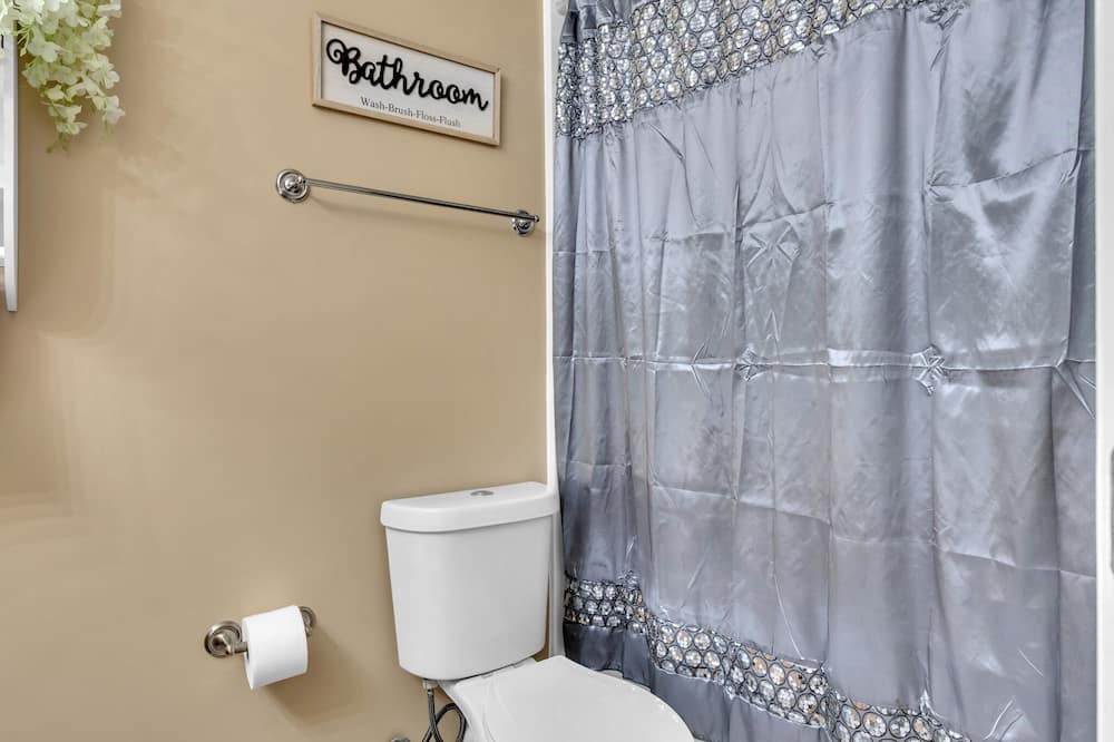 Photo of Bedroom in Greensboro