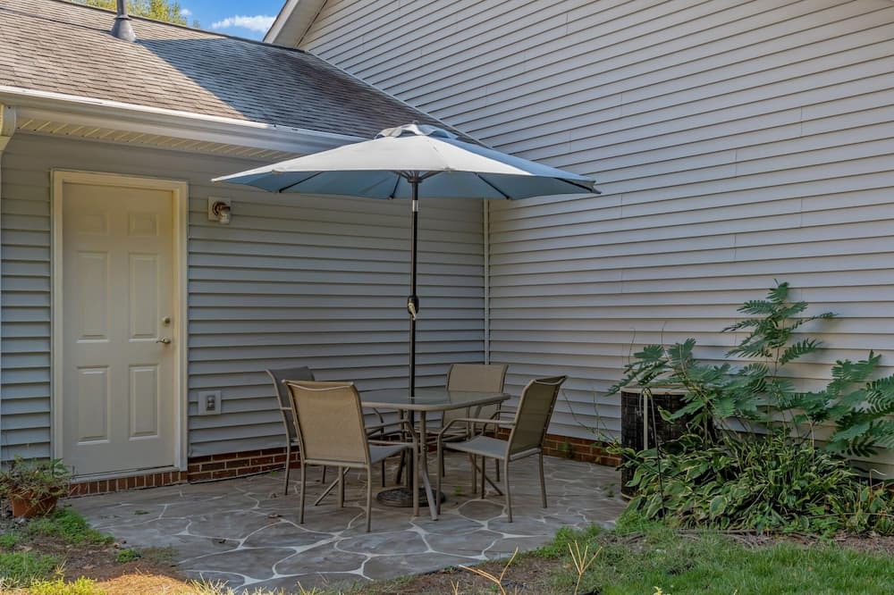 Photo of Outdoor in Greensboro