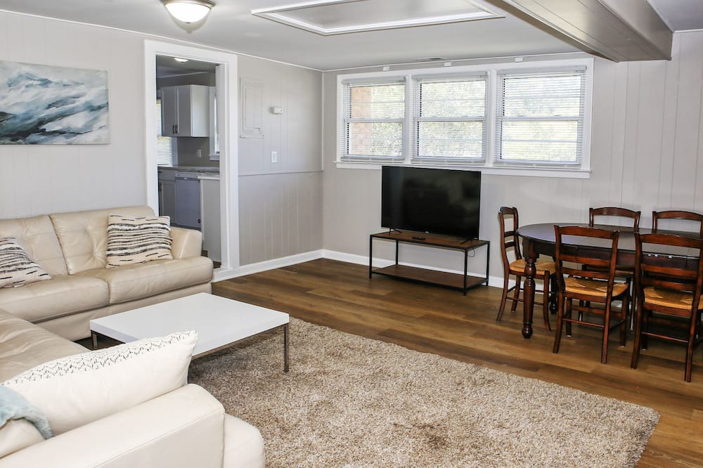 Photo of Livingroom in Catawba