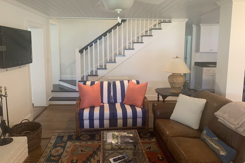 Photo of Livingroom in Mount Gilead