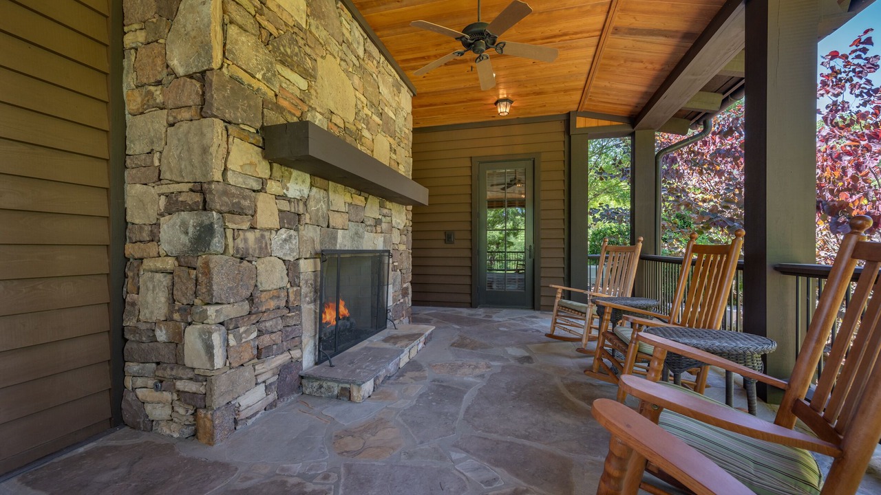 Photo of Patio Balcony in Mill Spring