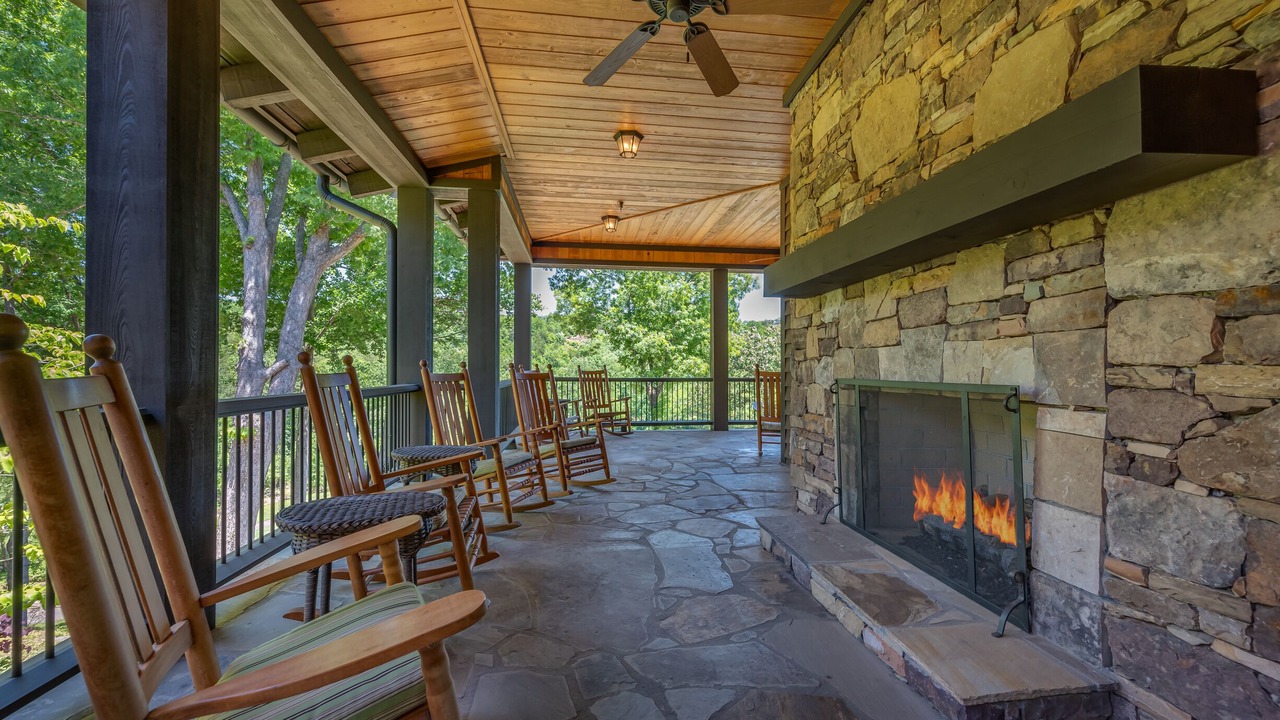 Photo of Patio Balcony in Mill Spring