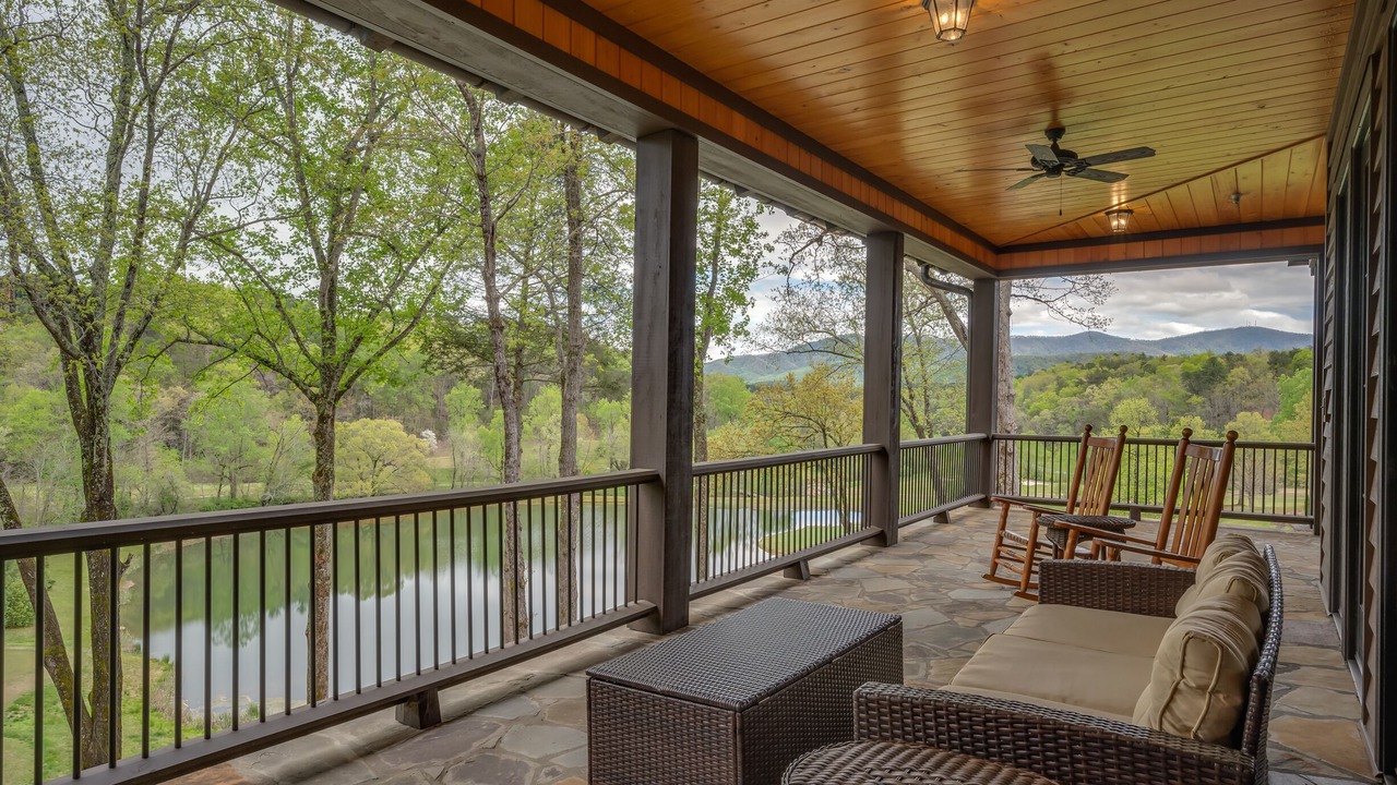 Photo of Outdoor in Mill Spring