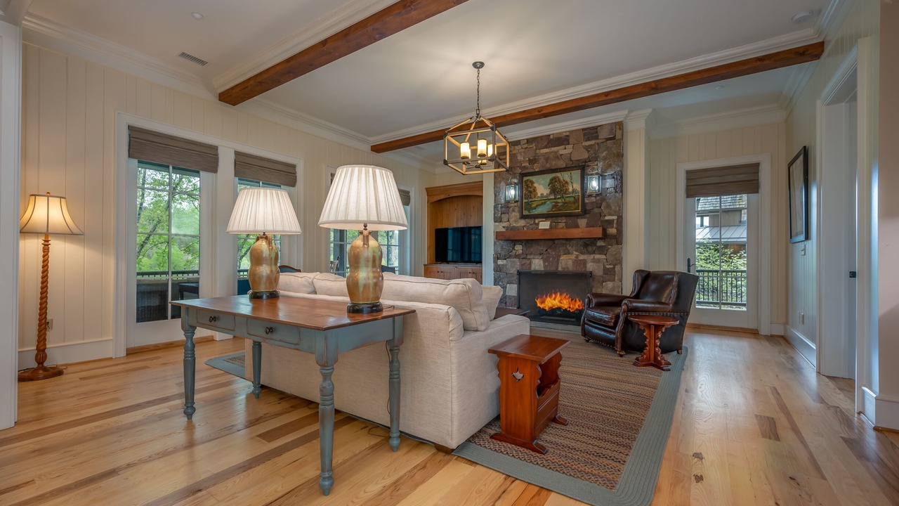 Photo of Livingroom in Mill Spring