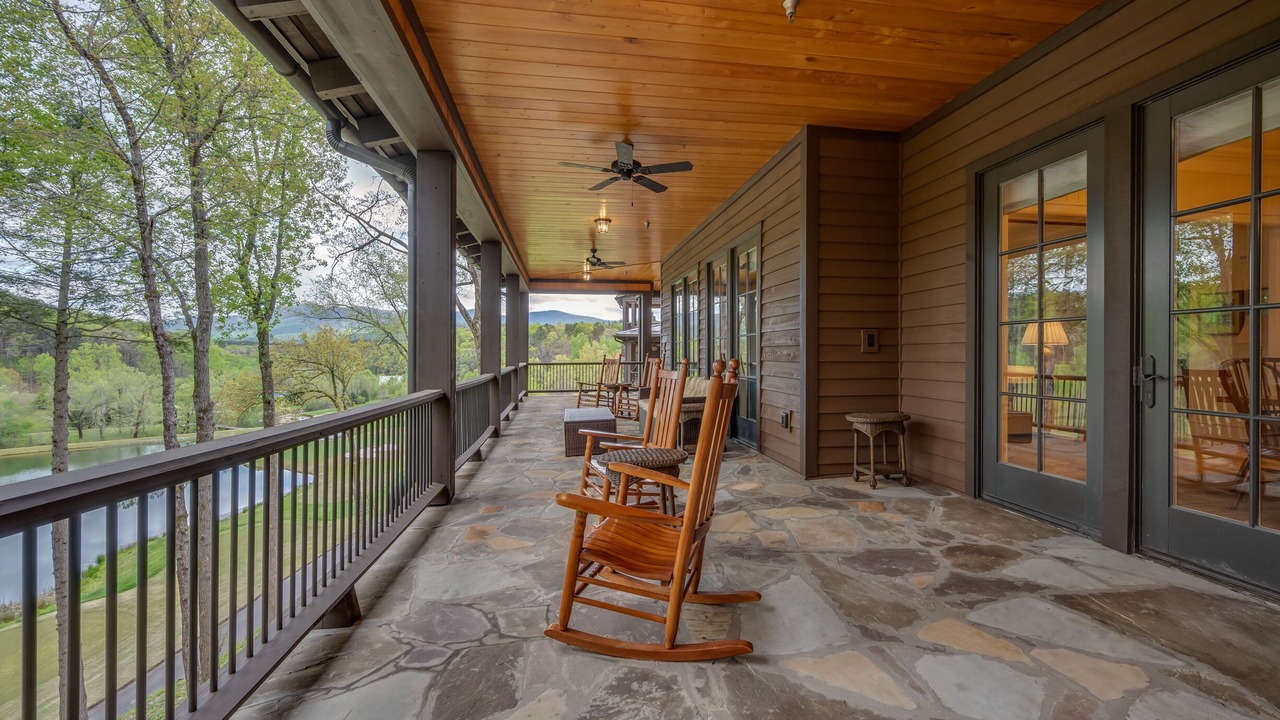 Photo of Patio Balcony in Mill Spring