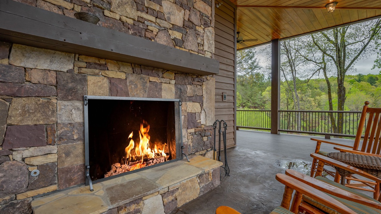 Photo of Outdoor in Mill Spring