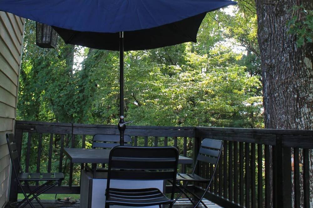 Photo of Patio Balcony in Hudson