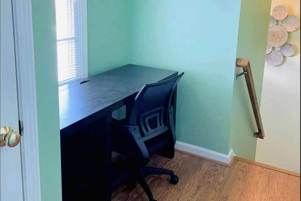 Photo of Bedroom in Burlington