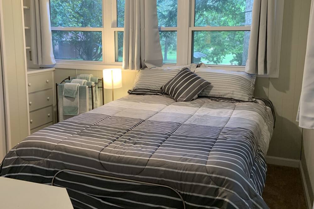 Photo of Bedroom in Waxhaw