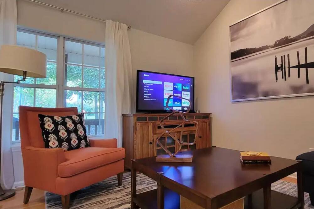 Photo of Livingroom in Westport