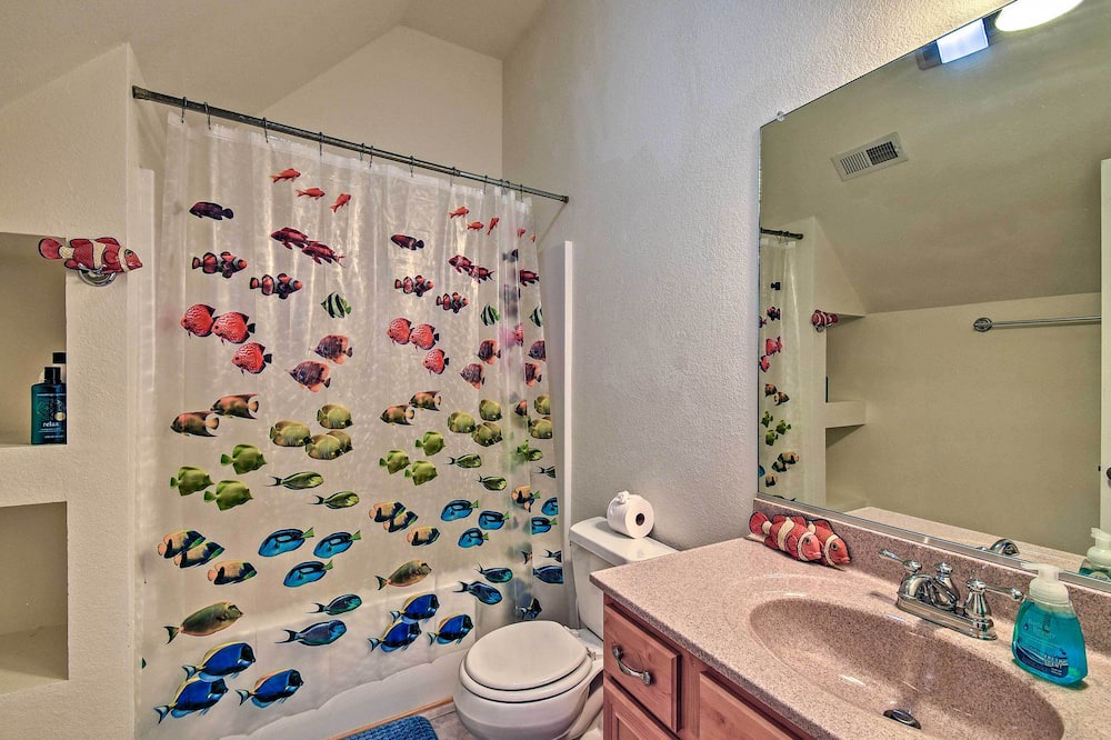 Photo of Bathroom in Colington Harbour