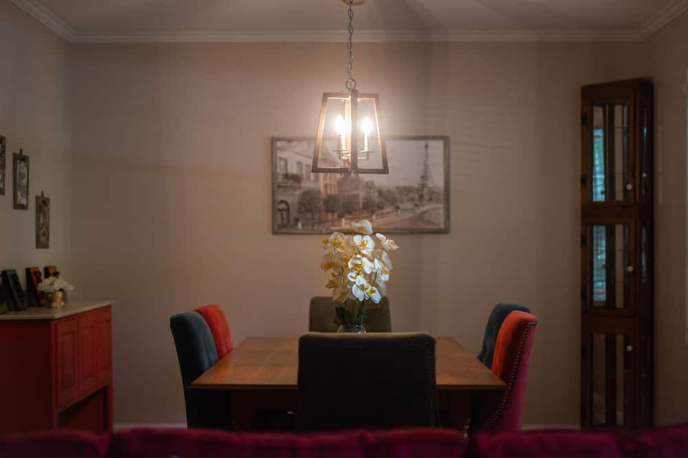 Photo of Kitchen in Jamestown