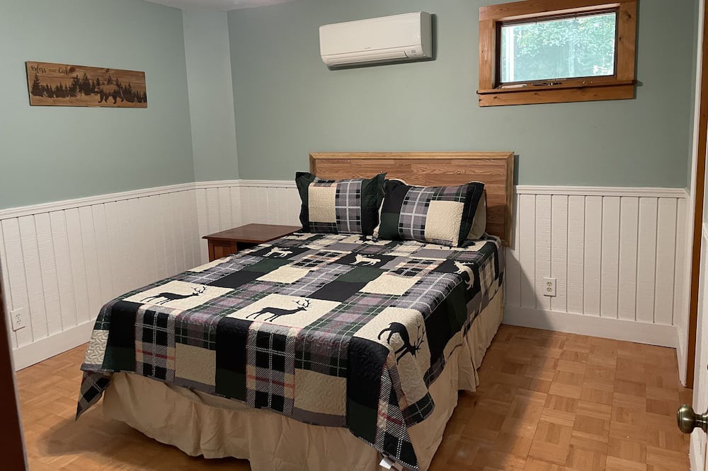 Photo of Bedroom in Mountain Springs