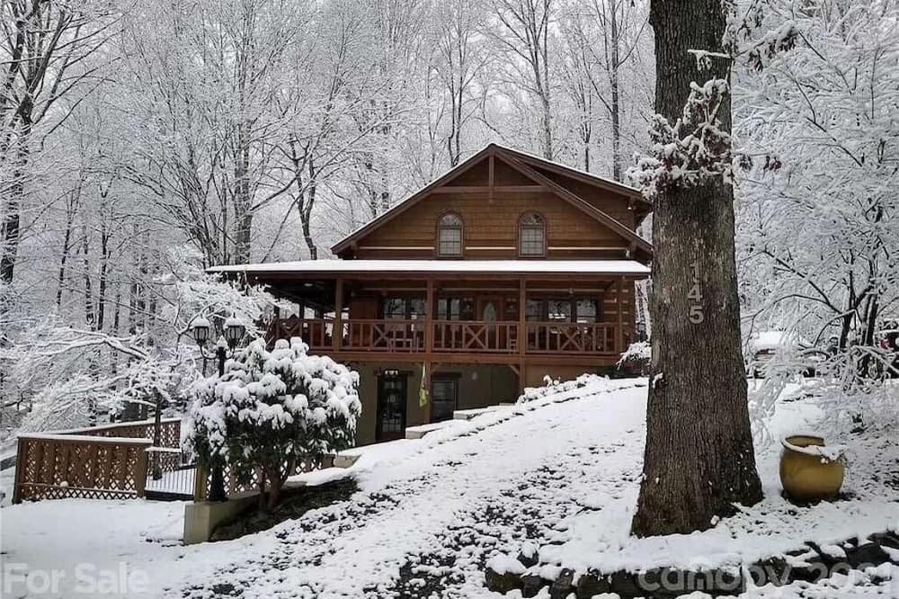 Photo of Outdoor in Mountain Springs