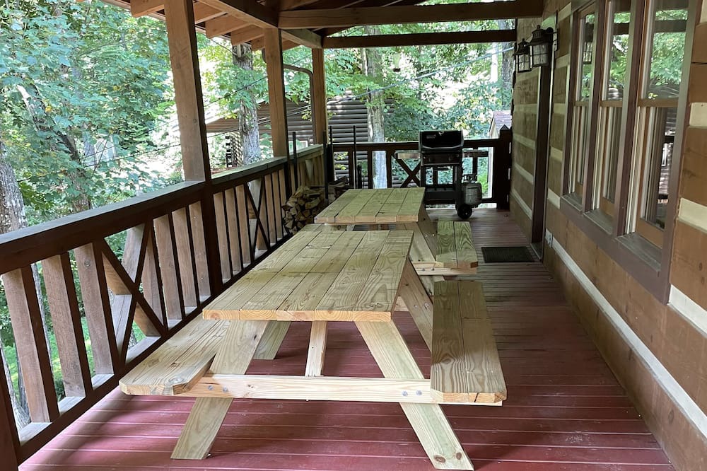 Photo of Patio Balcony in Mountain Springs