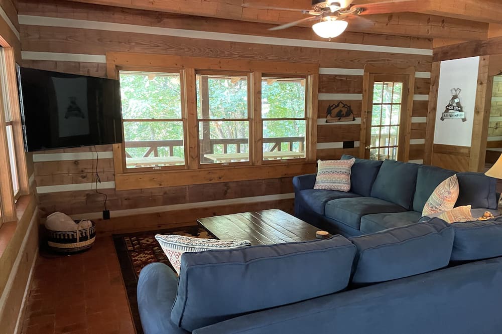 Photo of Livingroom in Mountain Springs