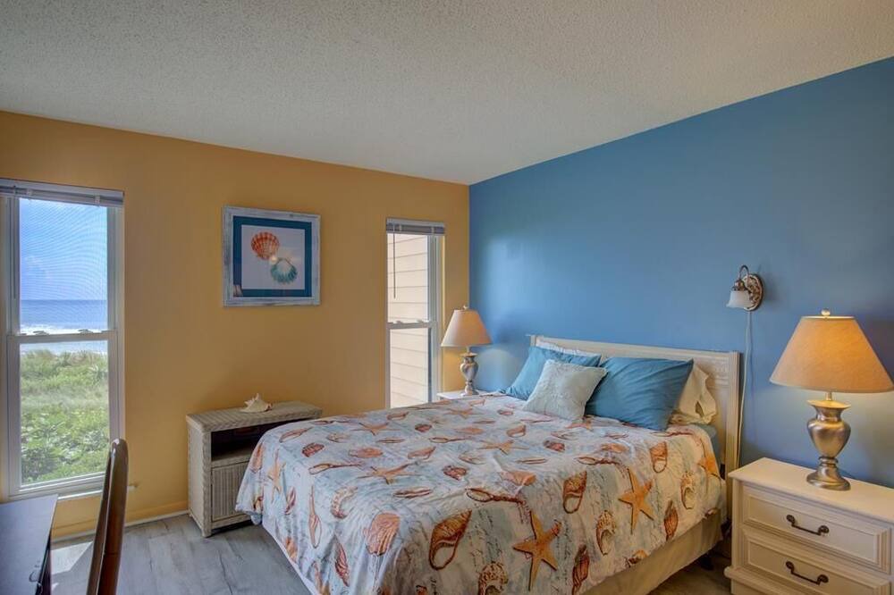 Photo of Bedroom in Sneads Ferry