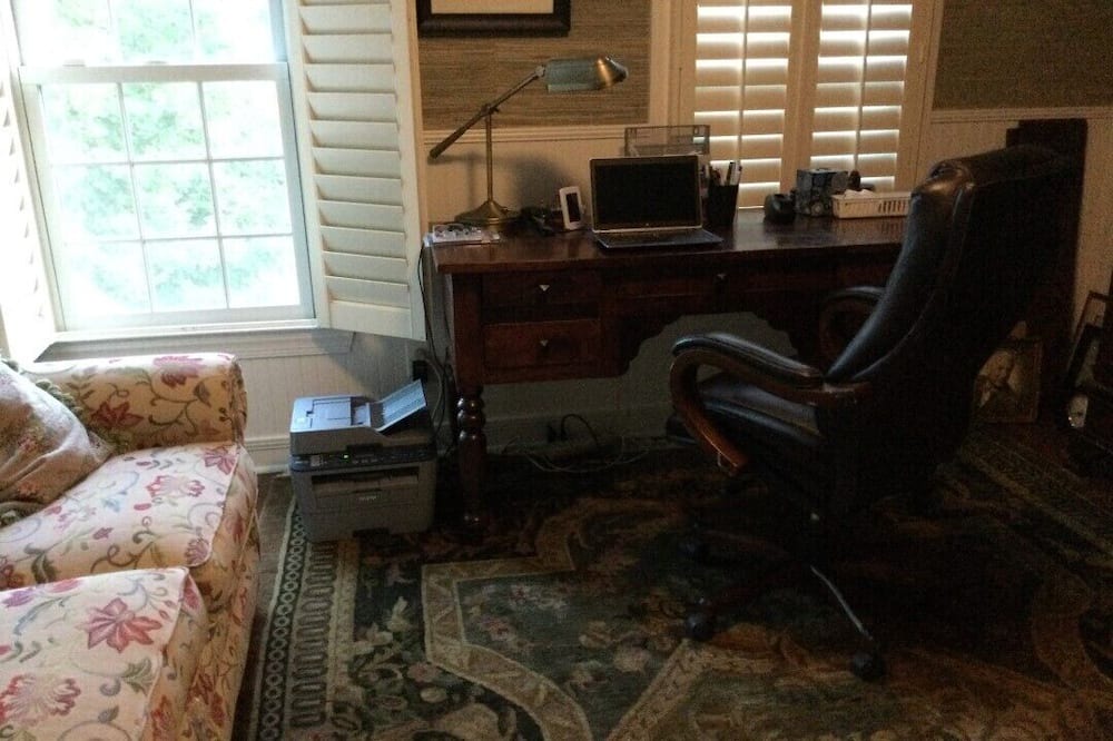 Photo of Bedroom in Waxhaw