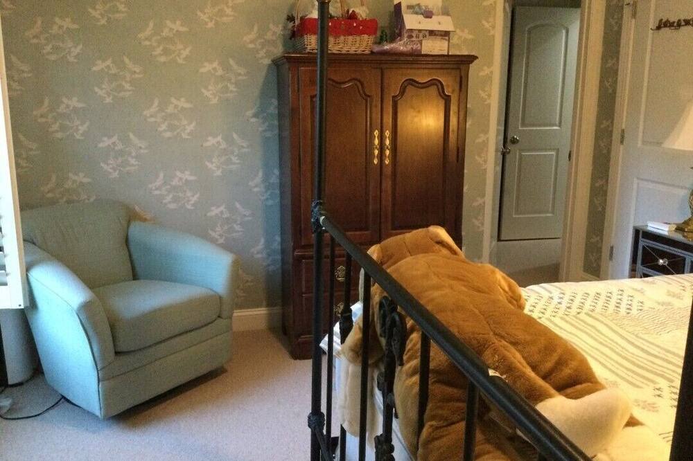 Photo of Bedroom in Waxhaw