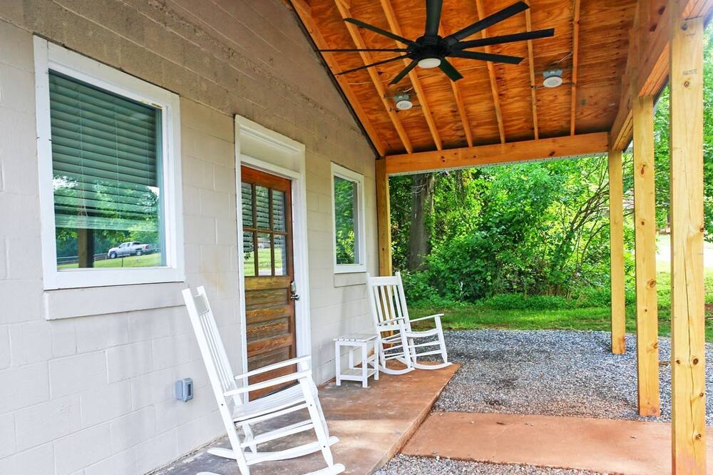 Photo of Patio Balcony in Maiden