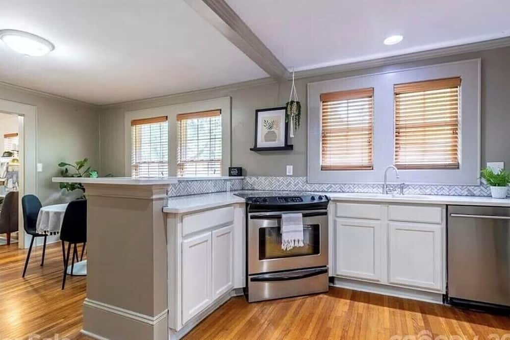 Photo of Kitchen in North Charlotte