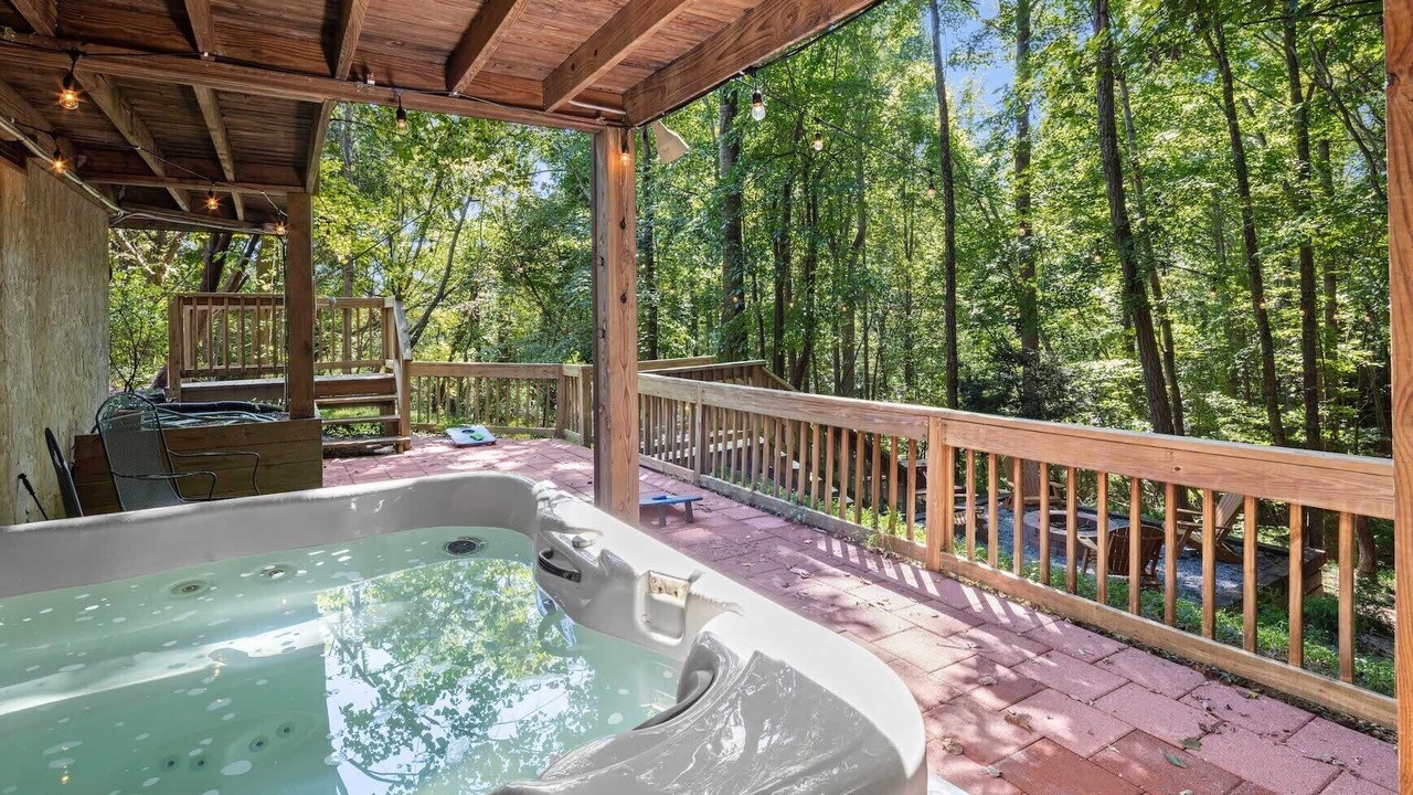 Photo of Outdoor in Lake Lure