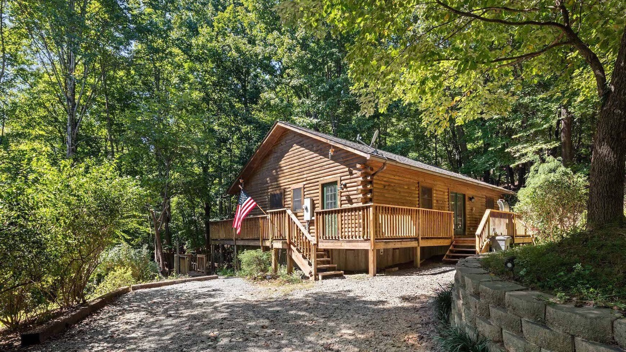 Photo of Outdoor in Lake Lure
