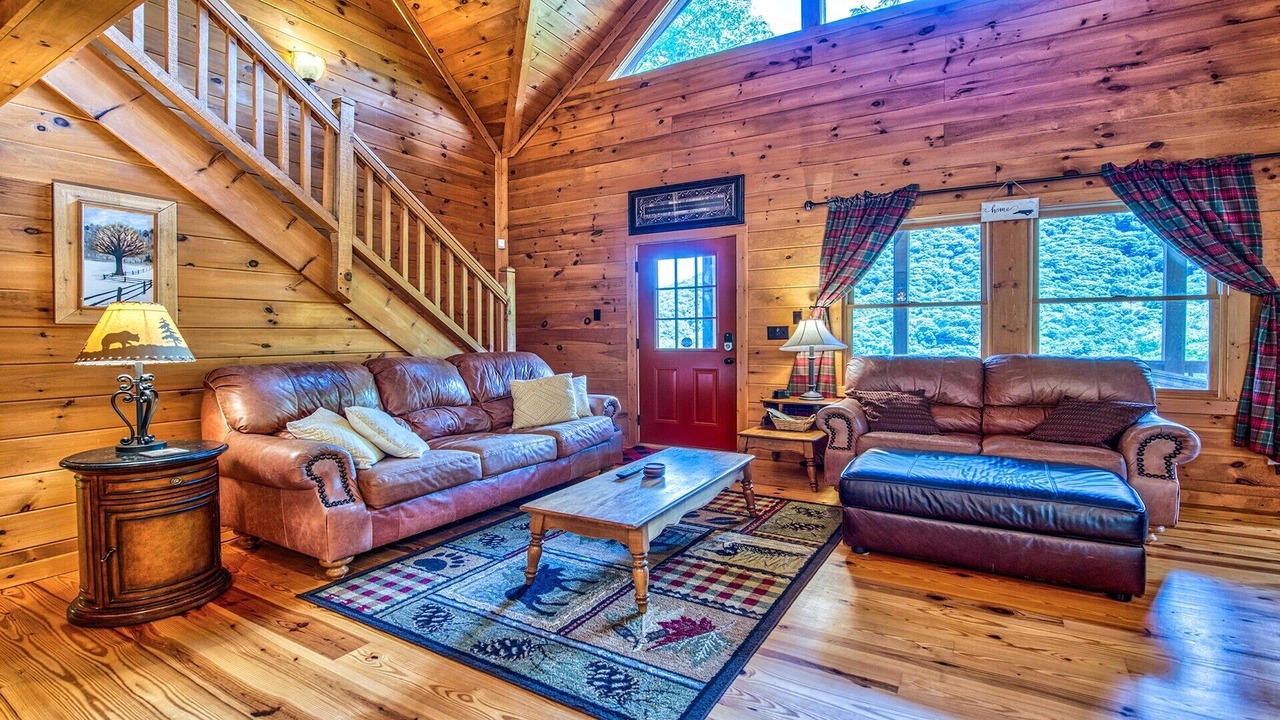 Photo of Livingroom in Maggie Valley