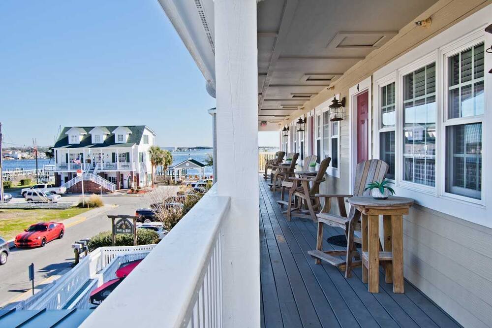 Photo of Patio Balcony in Swansboro