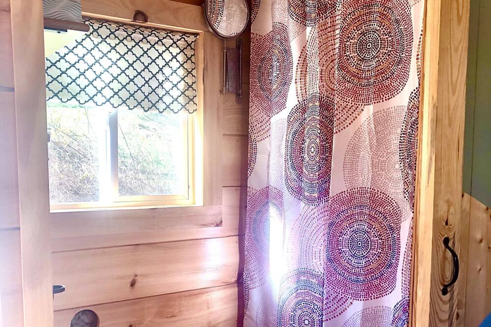 Photo of Bathroom in Creston